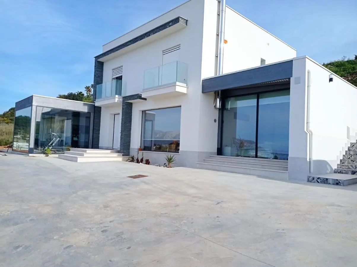 بيت ضيافة Villa Terrazza Sul Mare باليستراتي